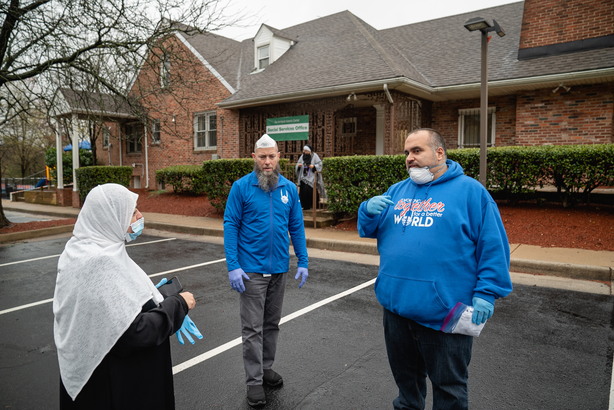 2020_USA_Coronavirus Emergency_Hygiene Kit Distribution 3-23_3.jpg